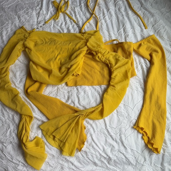 Shein Yellow Long Sleeves Knit and Mesh Sparkle Rhinestone Halter Bundle - Picture 1 of 9